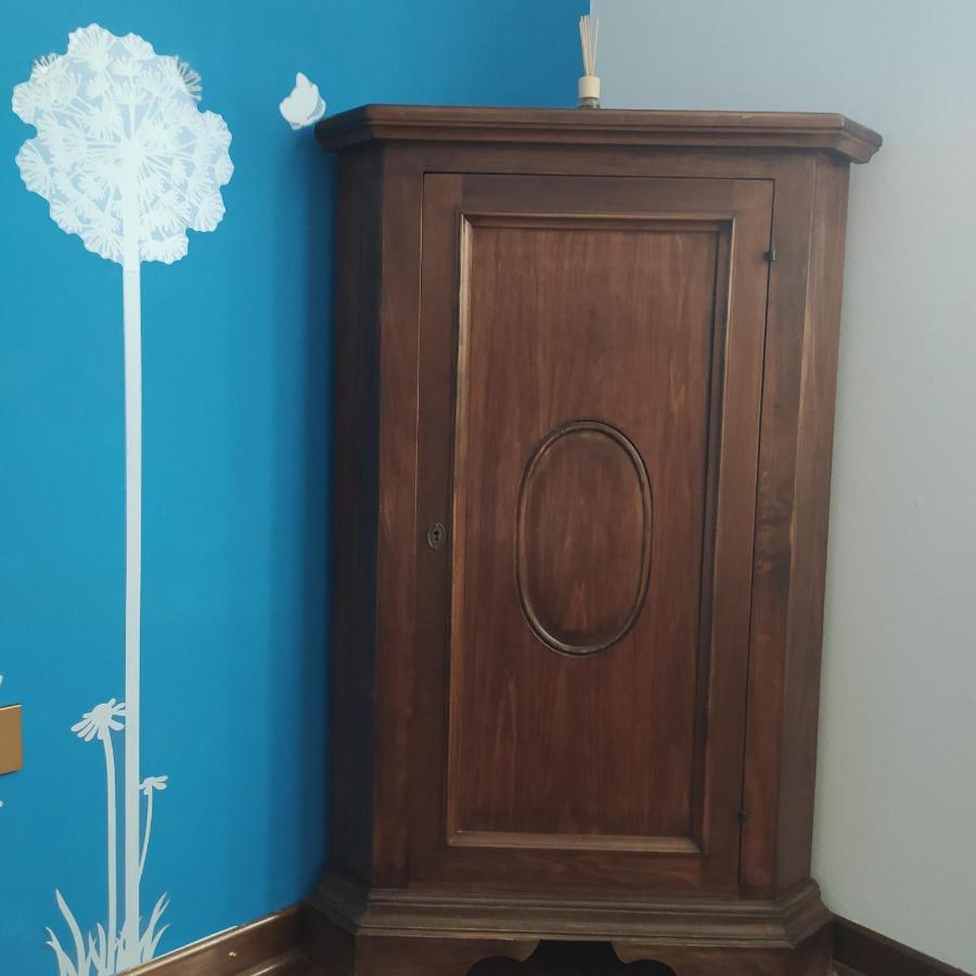 Due Ale - Nuova Casa Di Corte A Trieste Exteriör bild